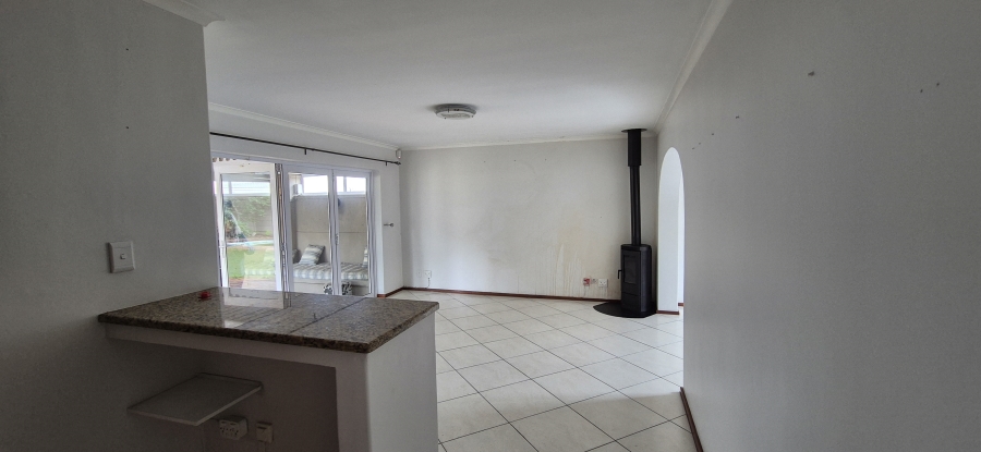 To Let 3 Bedroom Property for Rent in Waves Edge Western Cape